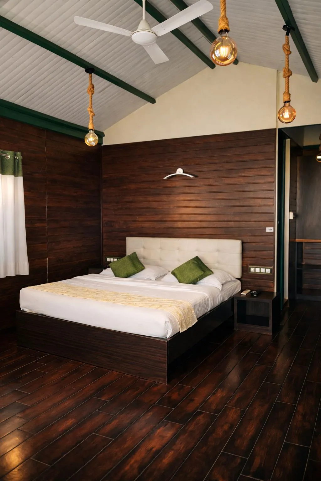 Luxurious Couple Bedroom at Herb Farm Resort, Igatpuri
